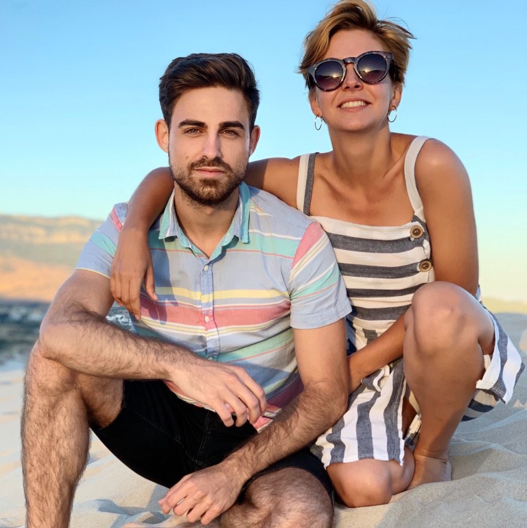 7CEDAA54-6032-421E-893E-BFE3D7FCE39E